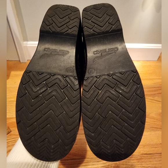 Dansko clogs - Picture 6 of 8